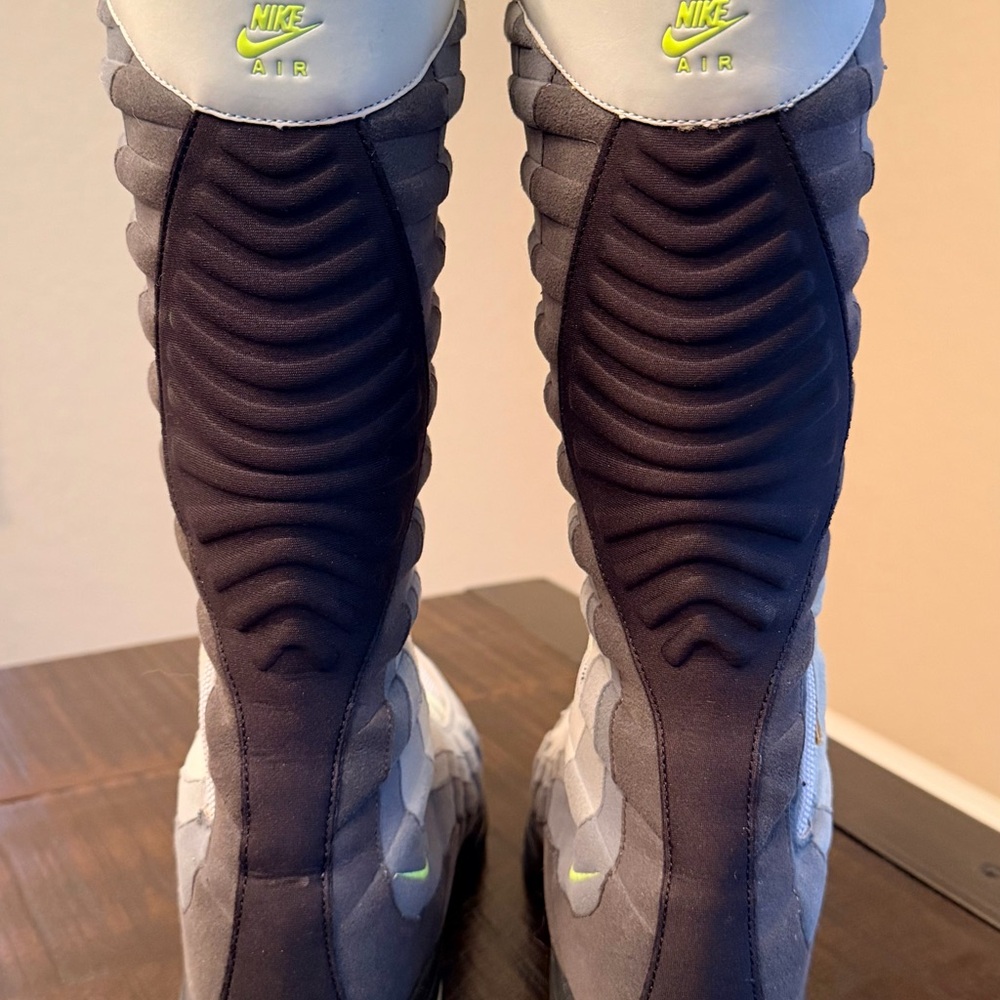 Nike Air Max 95 Zen Venti neon knee high boots - RARE - Picture 2 of 5